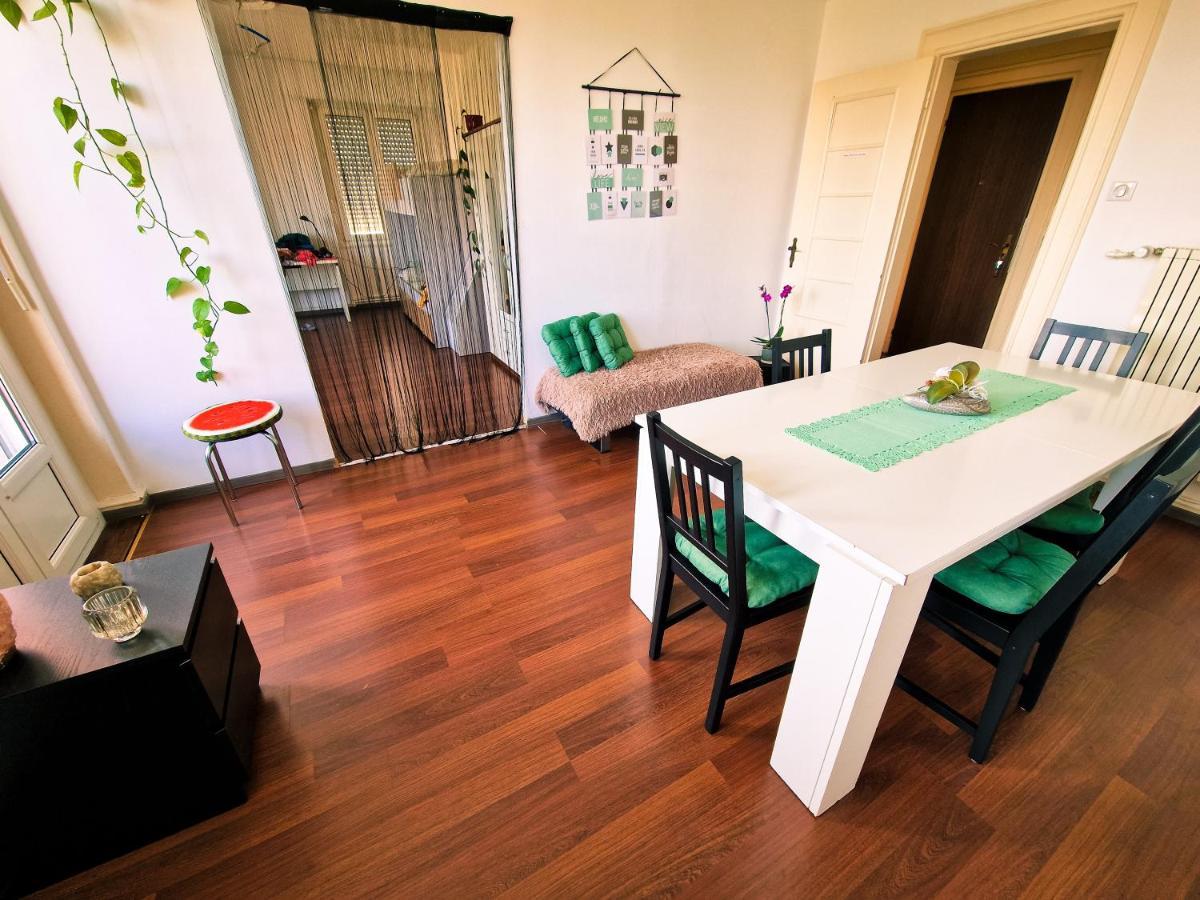Nice Room 4 Minutes From Basel Shared Apartment Saint-Louis  Exterior photo